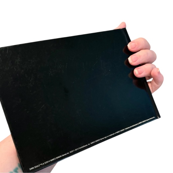 Dark Souls II 2 Artbook Limited Collector's Edition No Game Namco Bandai 2014 - Picture 4 of 4